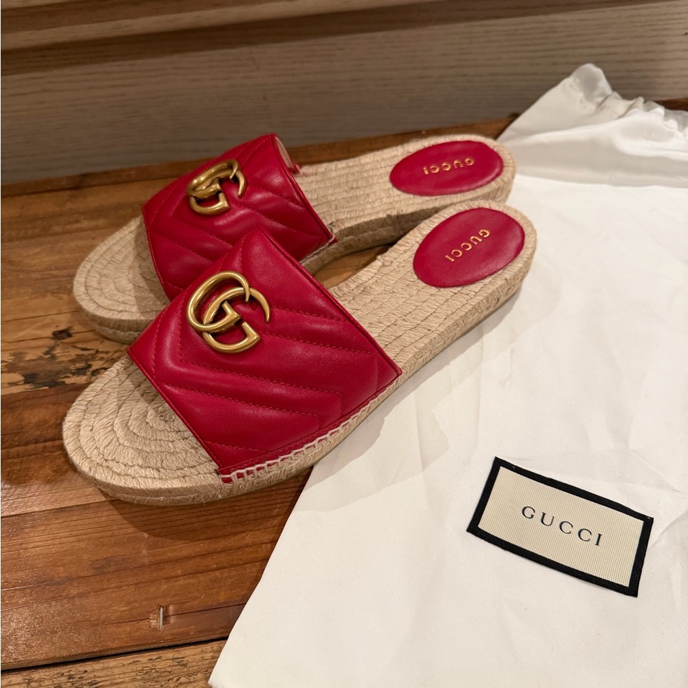 Gucci Red Leather GG Espadrille Slide Mules - Picture 2 of 5